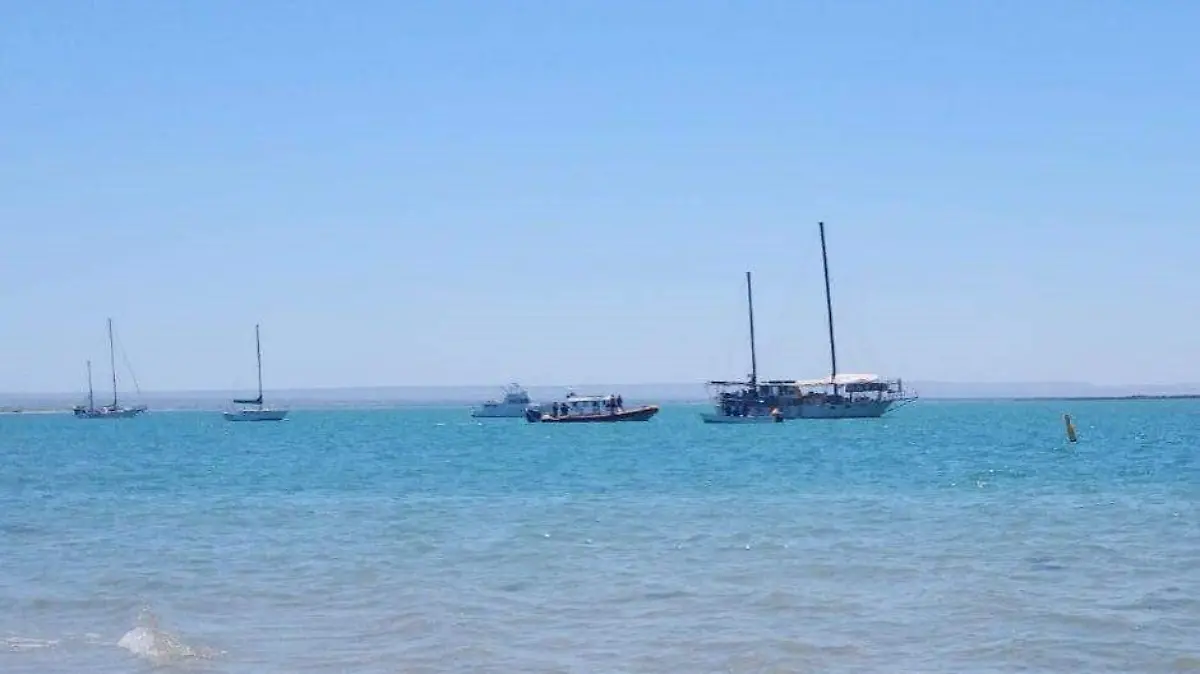 Extranjero dispara  contra pescadores